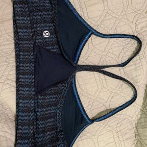 Lululemon Y sports bra - no dot